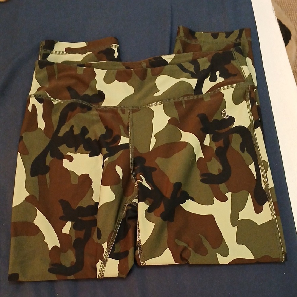 VOGO Athletica Camouflage Performance Shorts